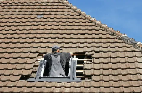 Pose de velux à Monségur